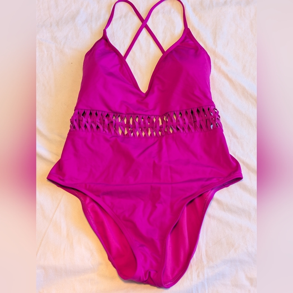Kenneth Cole One piece Swimsuit Size Large